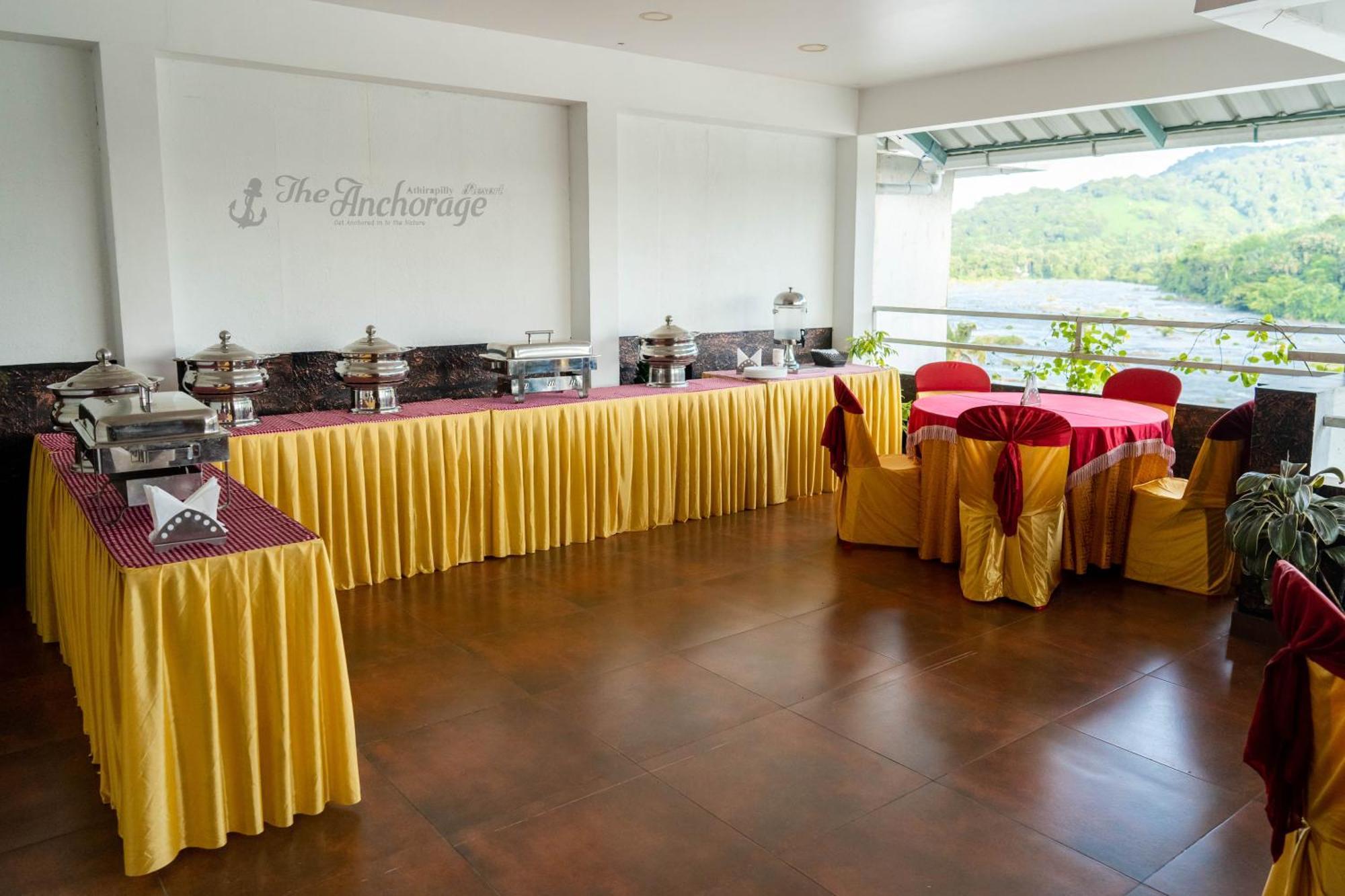 The Anchorage Athirapilly Resort Athirappilly Exterior foto